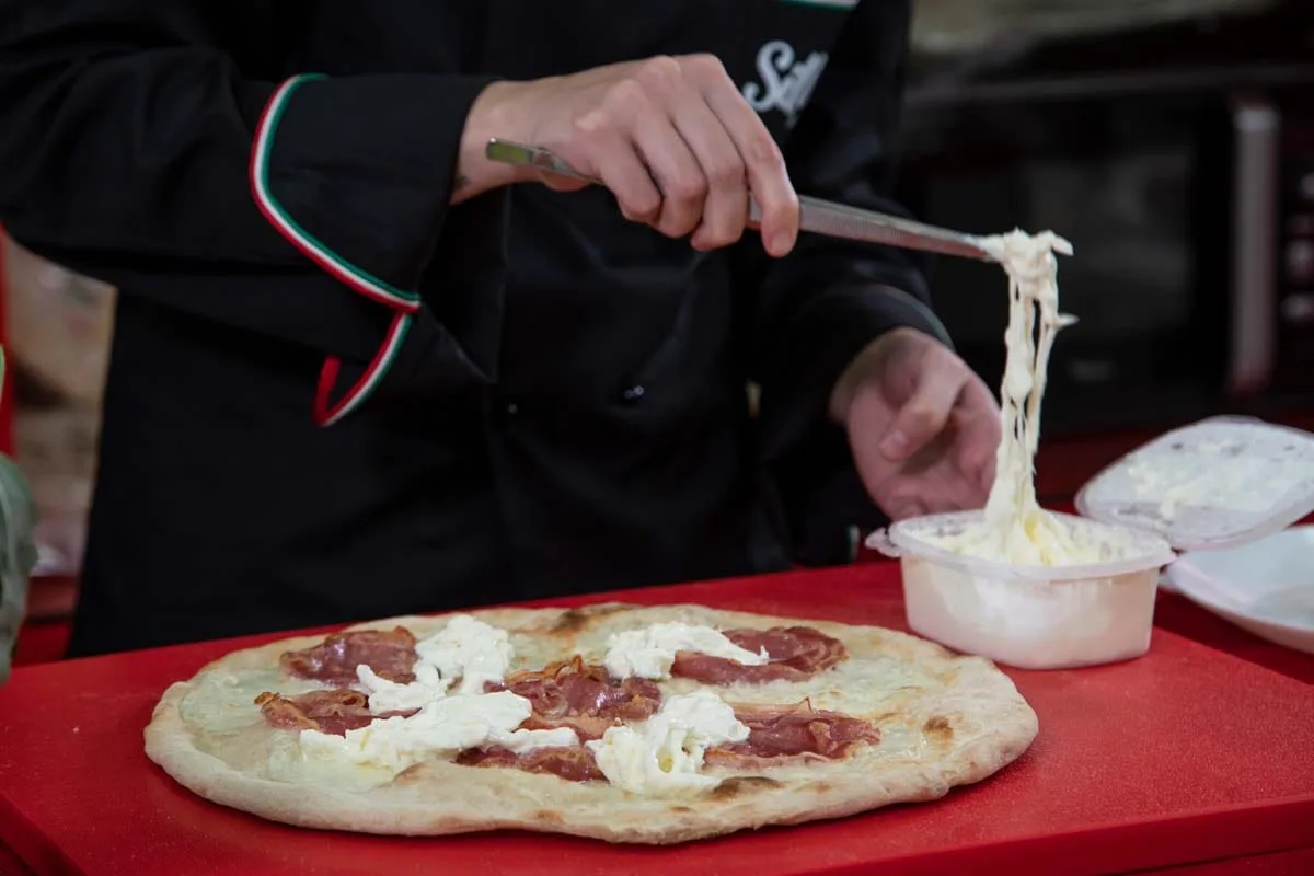 Silletti Food weißer Pizzaboden