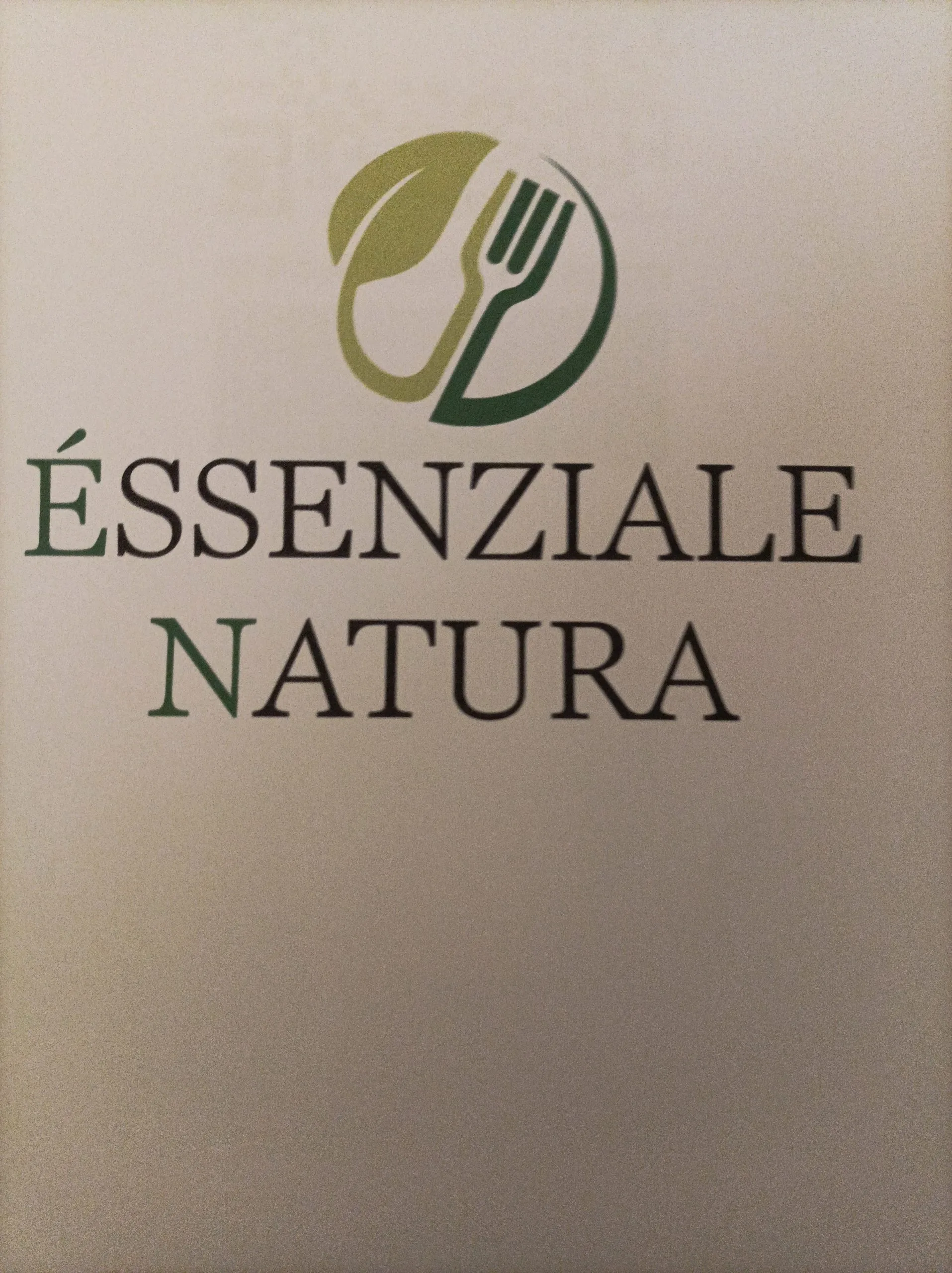 White WaveDesign logo